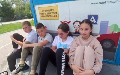 Uspjeh naših učenika na županijskom natjecanju „Sigurno u prometu 2025.“